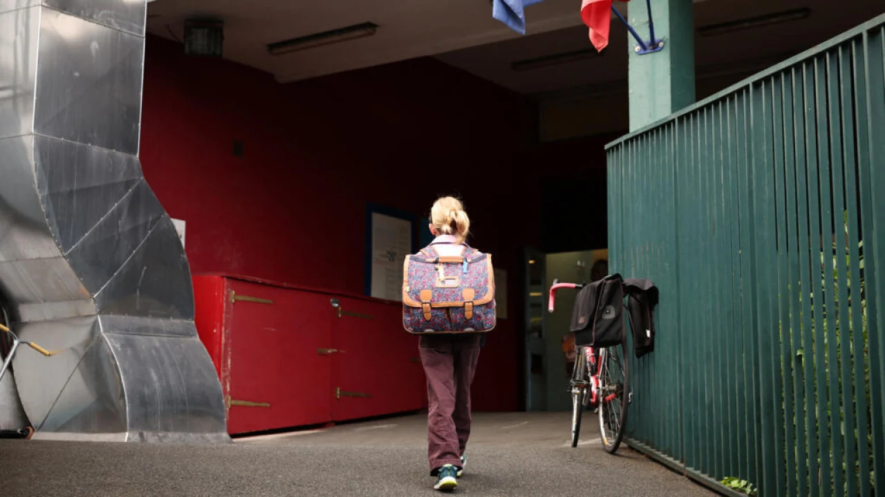 France : la rentrée scolaire marquée par l’interdiction du portable au lycée