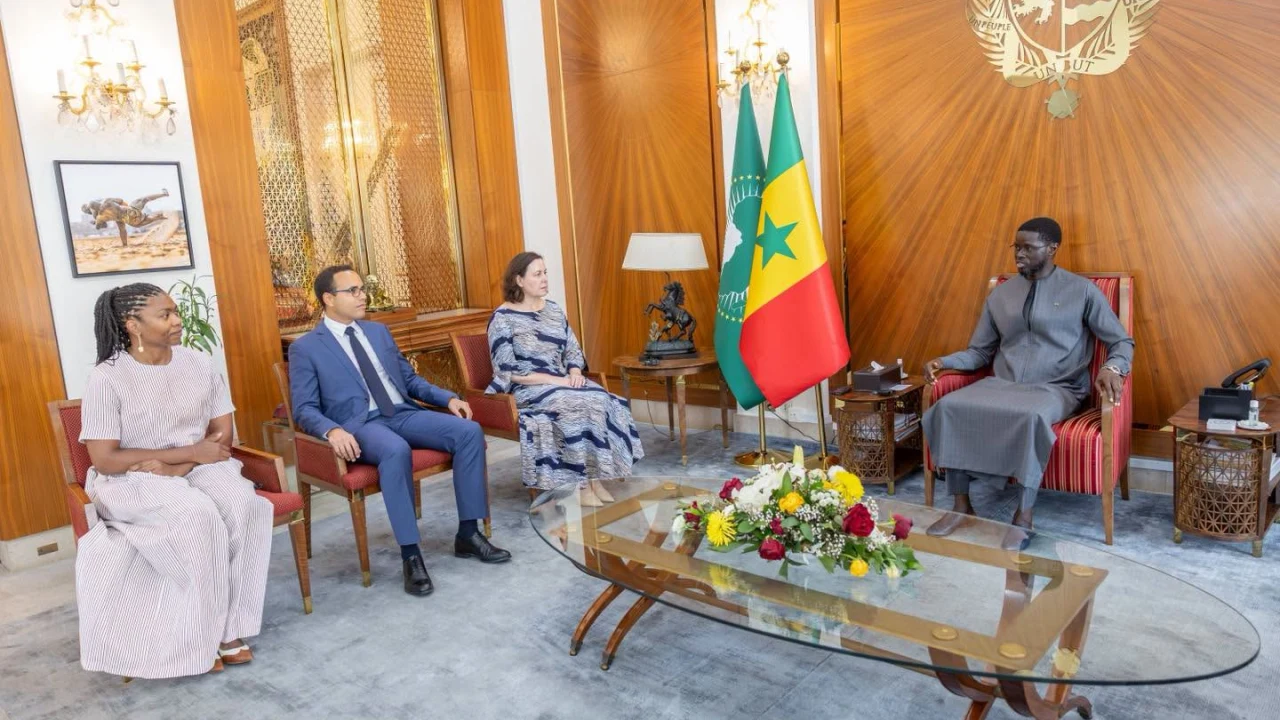 Bassirou Diomaye Faye reçoit une délégation du FMI après sa mission à Dakar