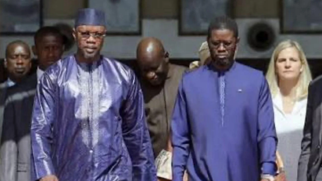 Alioune Badara Coulibaly critique la gouvernance de Pastef, Diomaye et Sonko