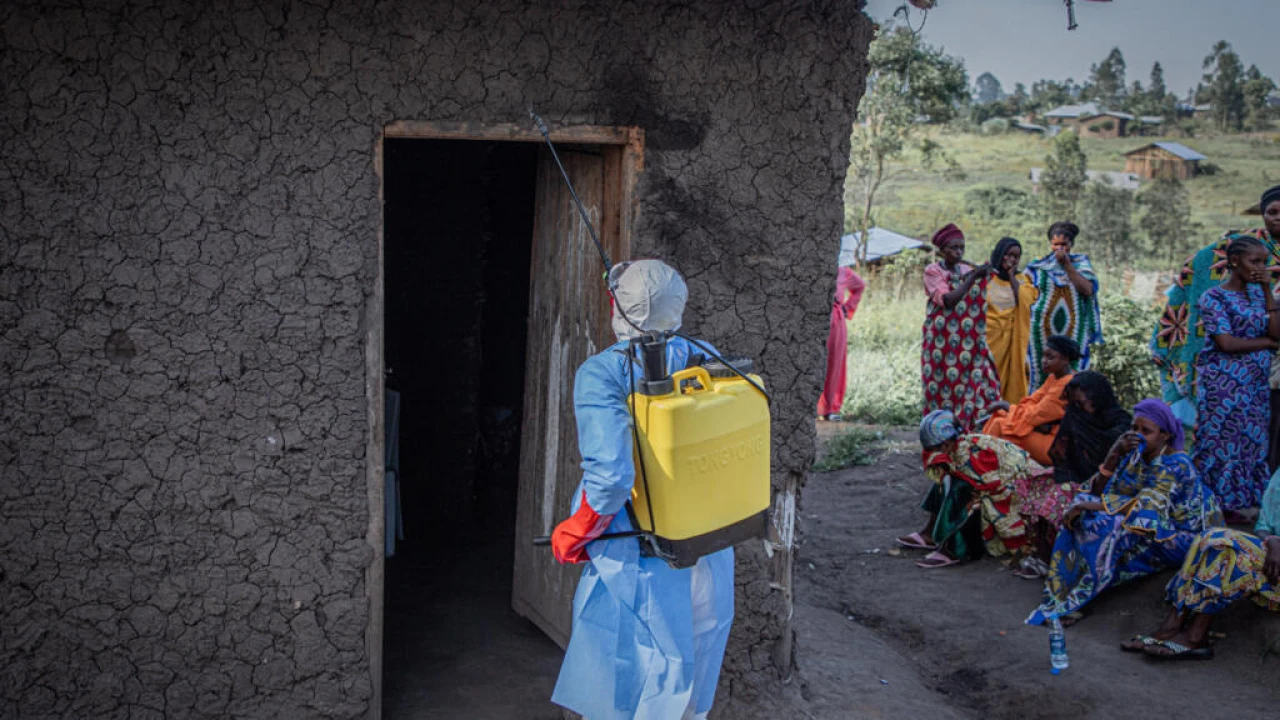 Ebola en RDC : 42 dépouilles non testées en Ituri sur fond de résistances communautaires