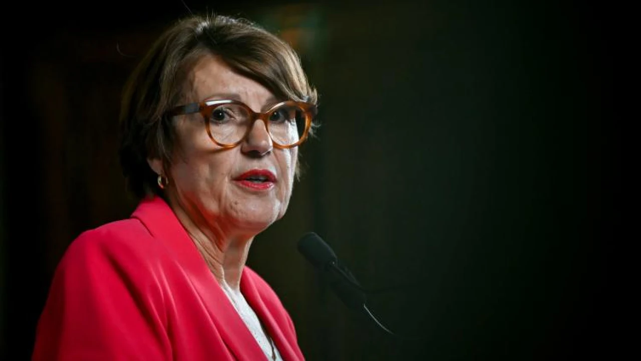France : un plan de 1,1 milliard d’euros annoncé après la sécheresse et les canicules