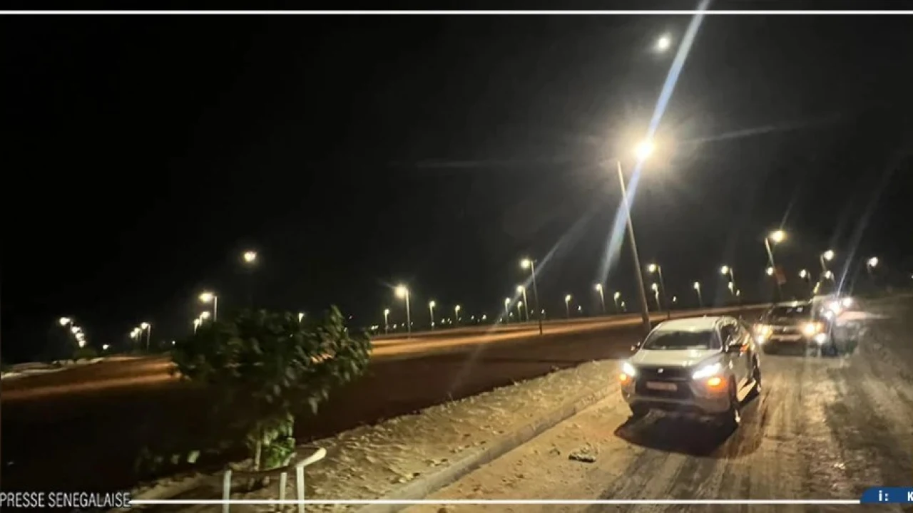 JOJ : 1 200 lampadaires solaires installés à Saly et Diamniadio