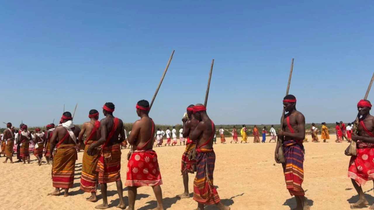 Madagascar: Sakalava celebrate first annual bathing of King Toera’s relics in 128 years