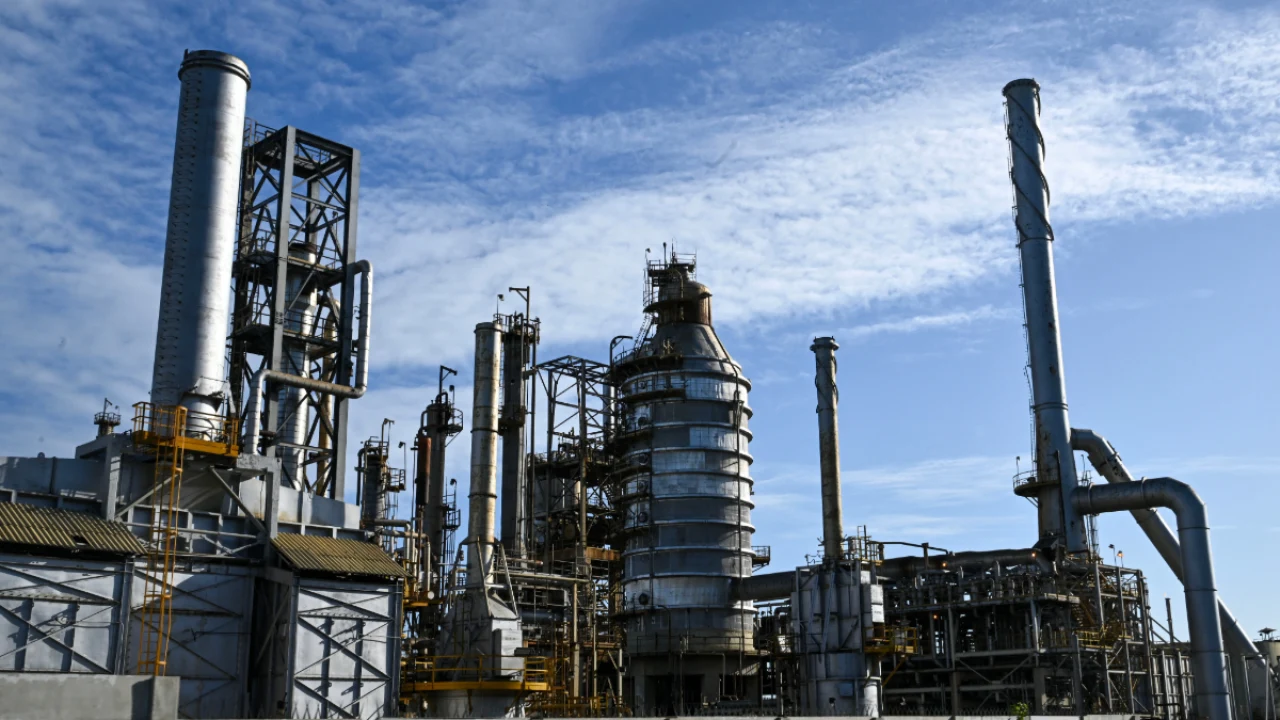 Leral aborda los cinco países con las mayores reservas mundiales de petróleo