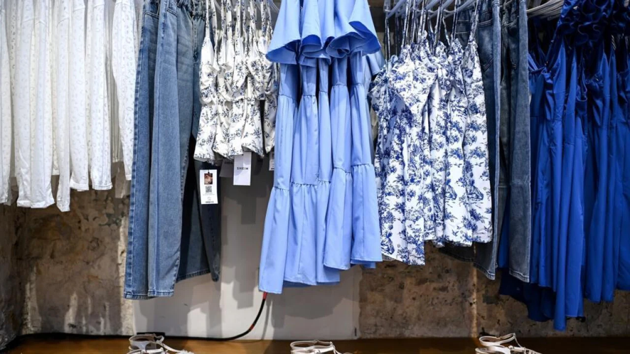France : le malus sur les vêtements de mode jetable entre en vigueur