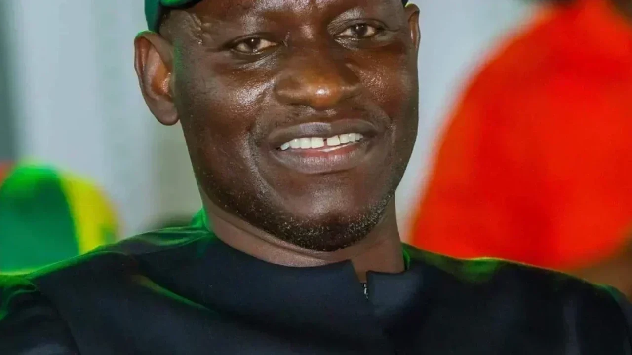 Abass Fall dément un refus de salut de Bassirou Diomaye Faye