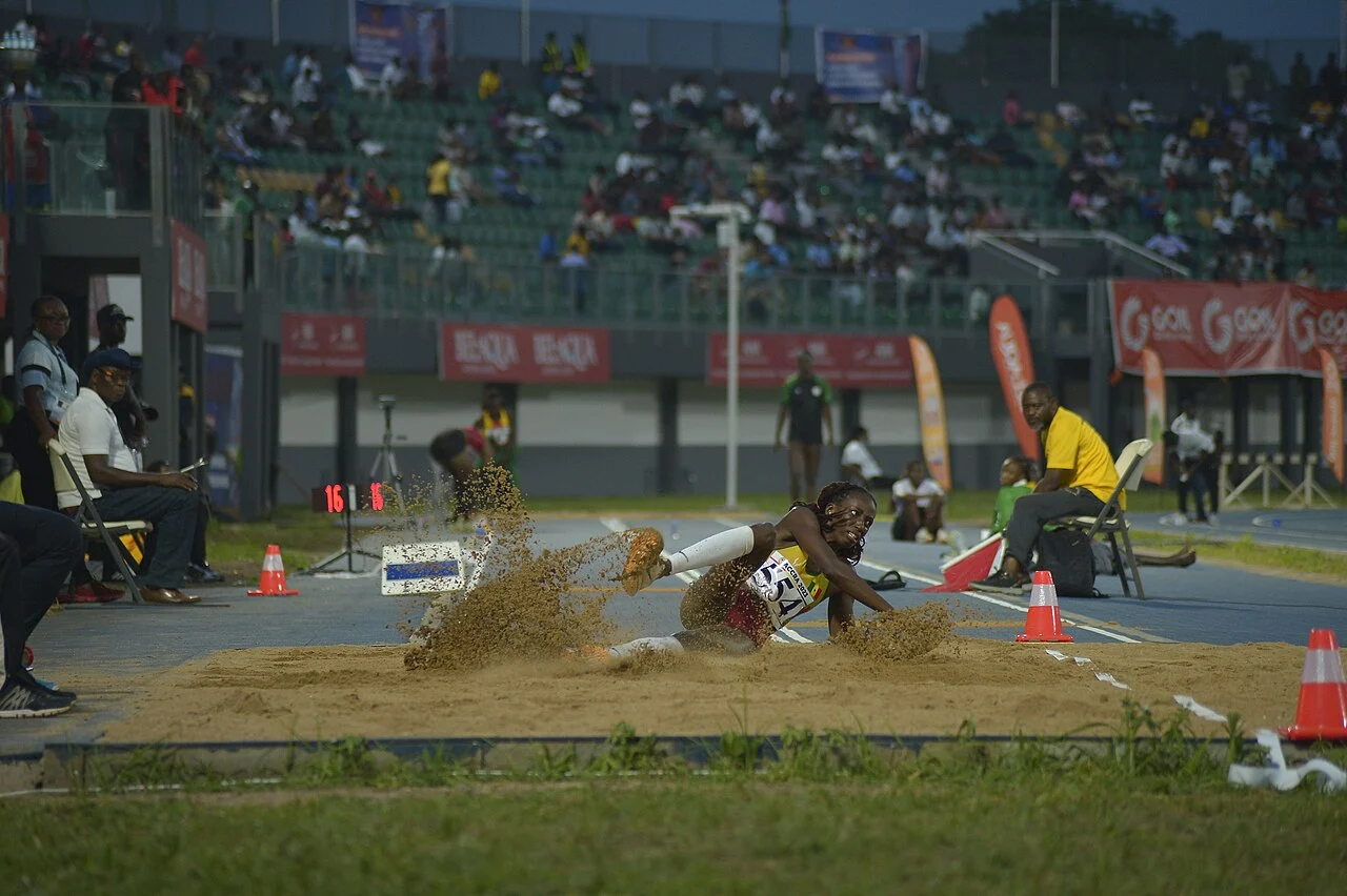 Une épreuve de saut en athlétisme aux Jeux africains.